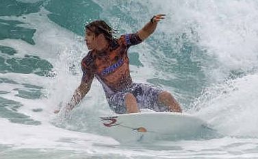 PIPING HOT: Rainbow Beach’s Noah Lane is through to the Round of 32 in the Burton Toyota Pro at Merewether Beach after posting a second place yesterday. PIPING HOT: Rainbow Beach’s Noah Lane is through to the Round of 32 in the Burton Toyota Pro at Merewether Beach after posting a second place yesterday.